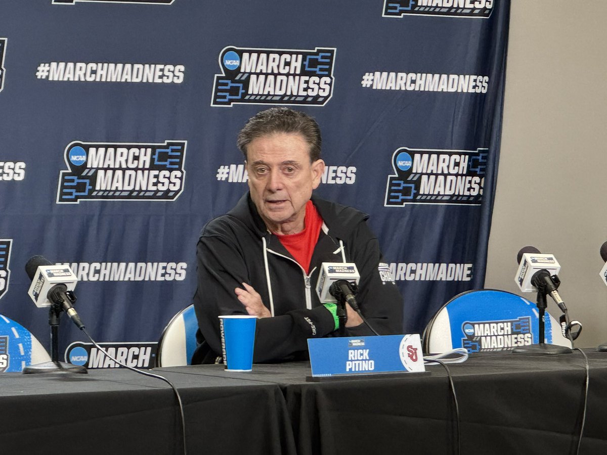 John_Fanta's tweet photo. “I don’t know if myself, if John, if any of us longtime coaches are sitting here without Howard Garfinkel and 5-star basketball camp.” — Rick Pitino https://t.co/dSLCKMjN2u