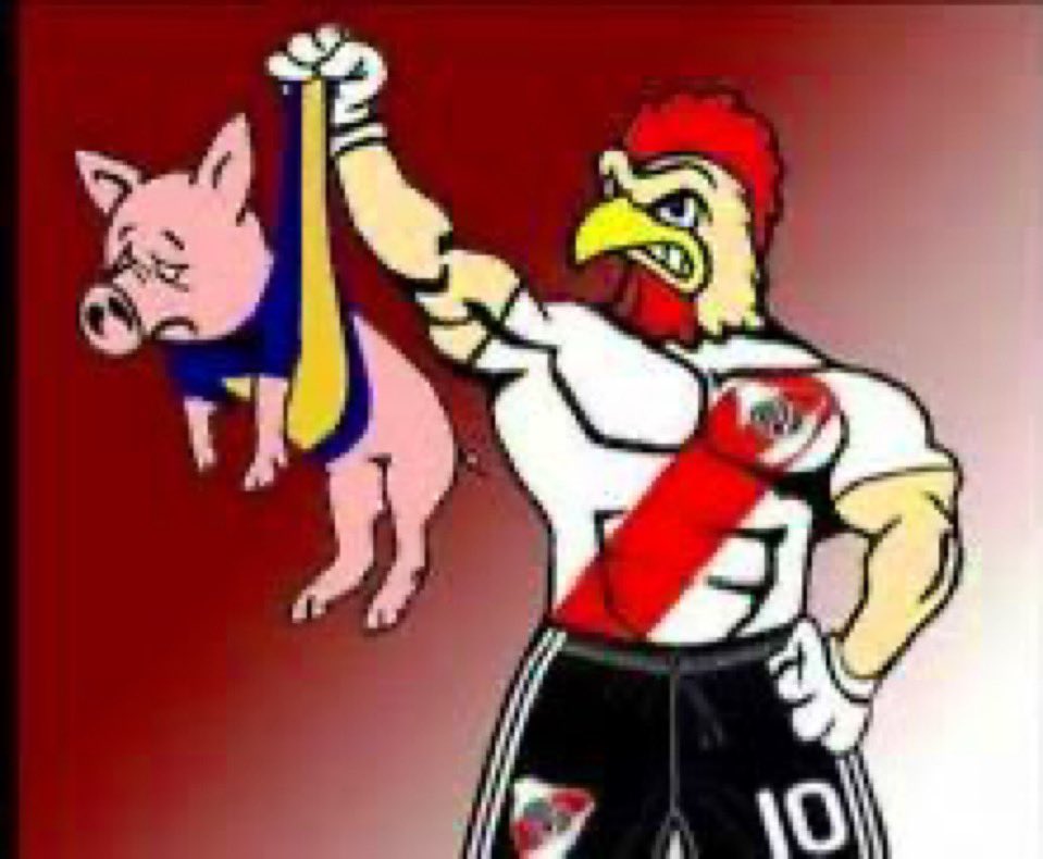 Nico González pegándole una patada en la boca a Nandez