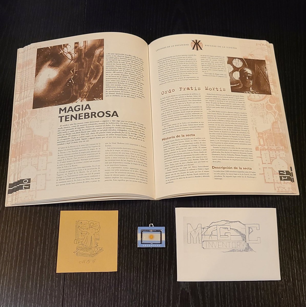 mgc_inventory's tweet image. :páginas: 70-71 (Kult - Legiones de la oscuridad)

#gunillajonsson #kultrpg #rpgbooks #collector #legionesdeñaoscuridad #metropolisltd #tabletoprpg #jocderol #deathisonlythebeginning #jeuderole #juegoderoll #juegoderoles #giocodiruolo #vintage #vintagerol