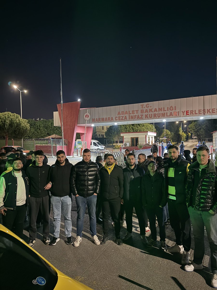 MasterCryptobos's tweet photo. 📍Silivri Ceza İnfaz Kurumu https://t.co/8b5HPesnv9