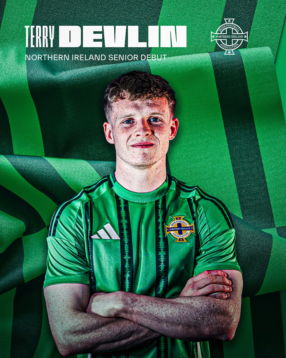 It's a senior Northern Ireland debut for Terry Devlin 👏🏻🟢⚪️ #GAWA