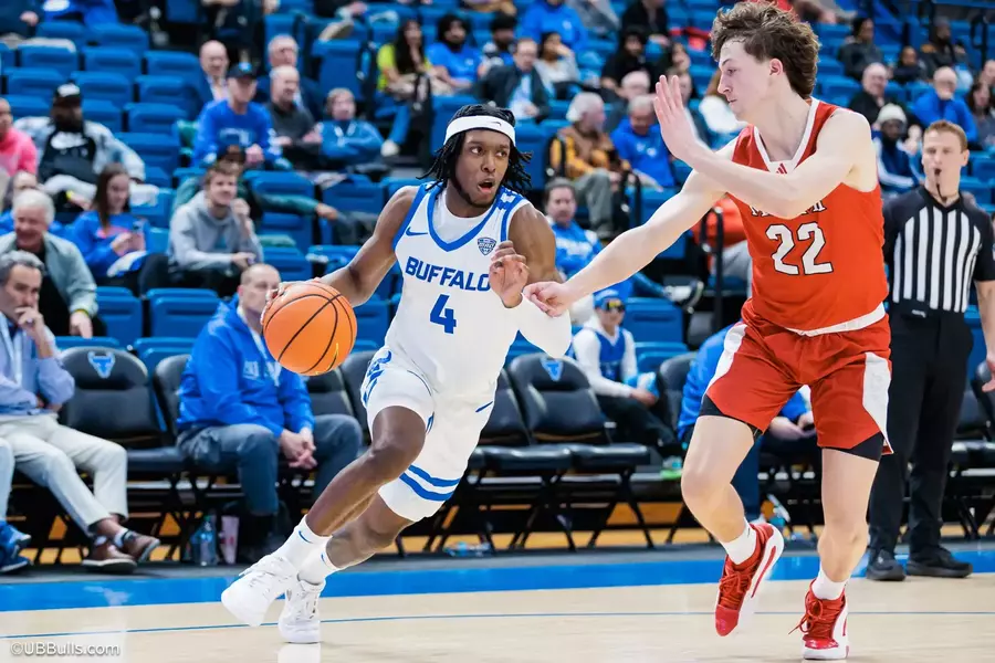 NCAA Transfer Portal (@rivalsportal) on Twitter photo Buffalo guard Anquan Boldin Jr. plans to enter the Transfer Portal per reports.
The son of former 3x Pro Bowl WR <a href="/AnquanBoldin/">Anquan Boldin</a>, he averaged 7.8ppg and 3.2rpg this past season.
n.rivals.com/content/athlet… Buffalo guard Anquan Boldin Jr. plans to enter the Transfer Portal per reports.
The son of former 3x Pro Bowl WR <a href="/AnquanBoldin/">Anquan Boldin</a>, he averaged 7.8ppg and 3.2rpg this past season.
n.rivals.com/content/athlet…