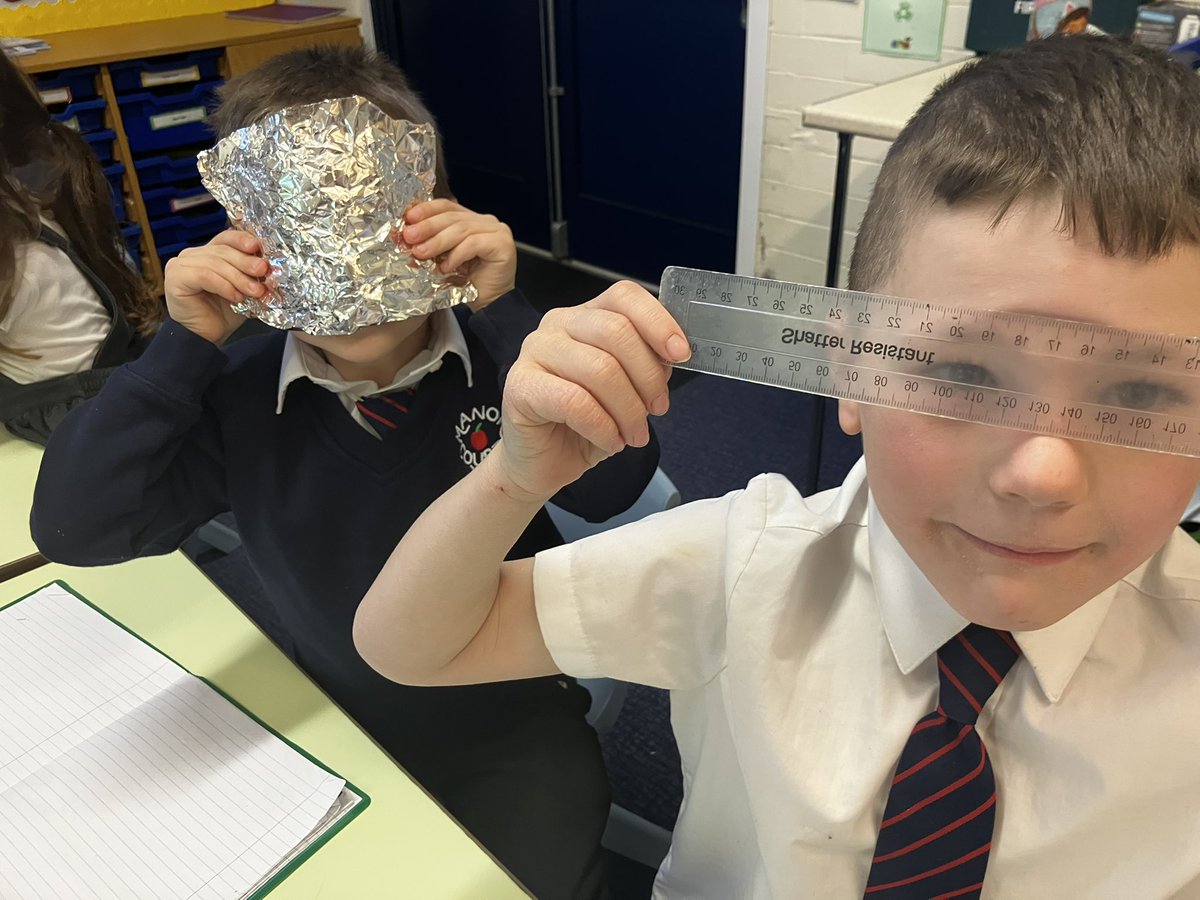 Dragonflies class enjoyed testing the properties of materials this week as part of their science lesson.