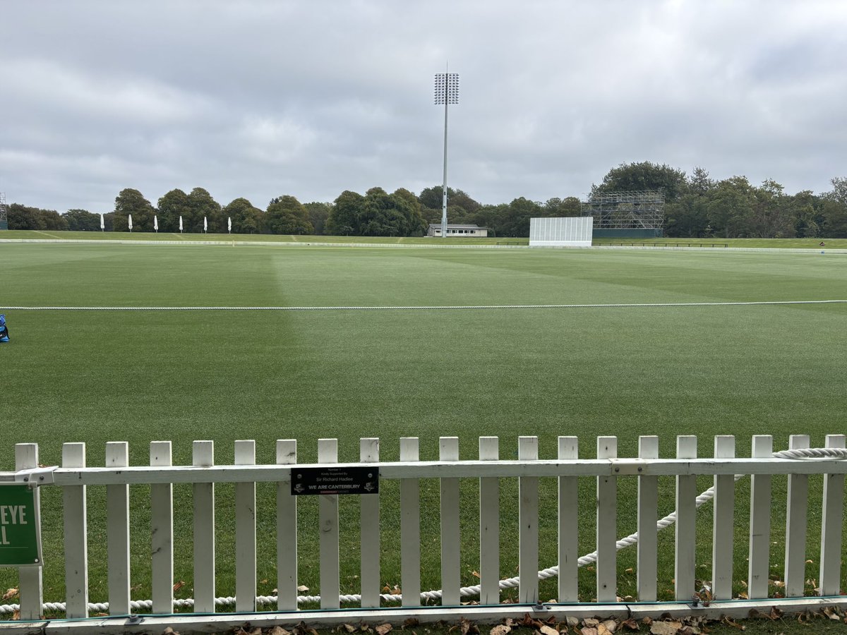 InLoveWithAView's tweet photo. Gday from Hagley Oval, Christchurch, the #HomeOfWorldCricket 

Canterbury v Central Districts - Day 2 

#Play #Sidahn 
#LifesARoadtrip https://t.co/dMqwNCLFgN