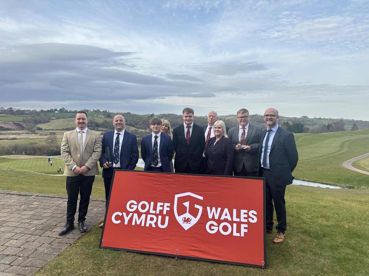 Gavin (@gavlaevans) on Twitter photo Absolute honour and a privilege to be crowned <a href="/wales_golf/">Wales Golf | Golff Cymru</a> βJunior Club of the Yearβ this year and to top it off I walked away with the βvolunteer of the yearβ aswell.
Amazing experience and a day I will never forget!
Thank you to all involved.
#lpgcjuniors #juniorcluboftheyear Absolute honour and a privilege to be crowned <a href="/wales_golf/">Wales Golf | Golff Cymru</a> βJunior Club of the Yearβ this year and to top it off I walked away with the βvolunteer of the yearβ aswell.
Amazing experience and a day I will never forget!
Thank you to all involved.
#lpgcjuniors #juniorcluboftheyear