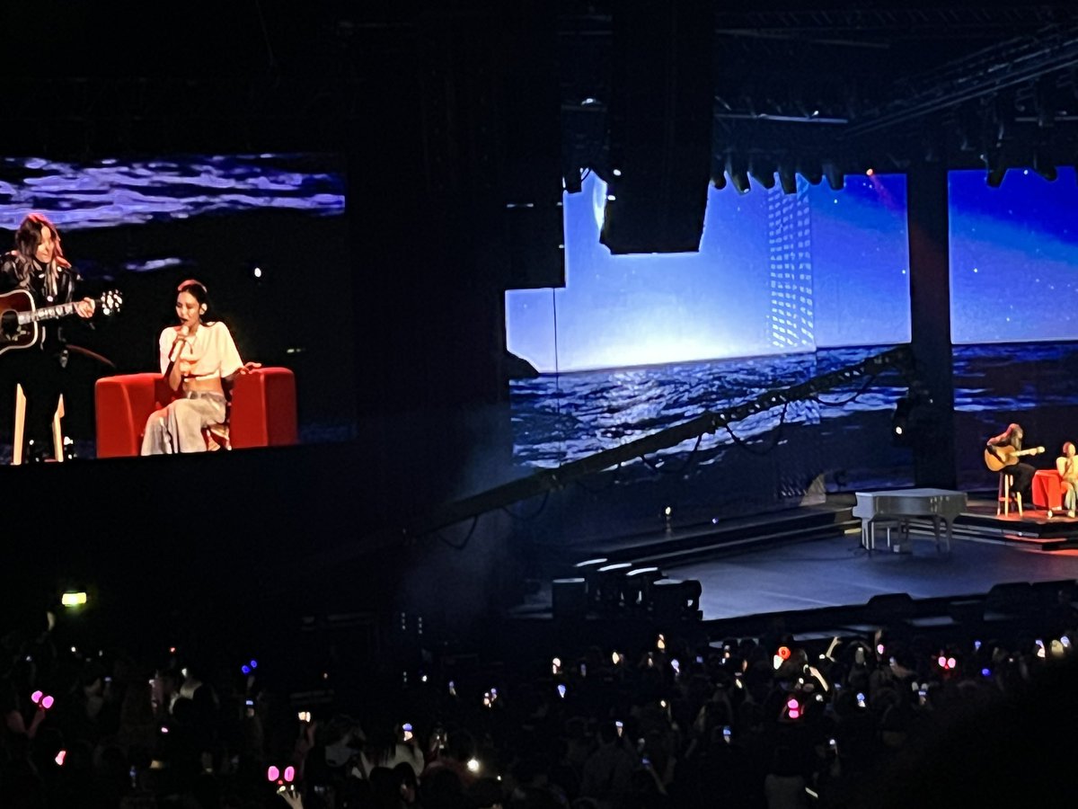 FASHYEUN's tweet image. so so proud of her &amp;lt;333 

#JENNIEinParis #rubyexperienceparis