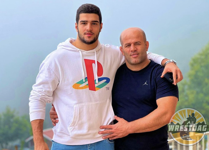 Амирреза Масуми - тяжеловес с шестью кубиками пресса
wrestdag.ru/news/amirreza-…