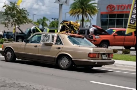 SamBly525's tweet image. Caught Florida Man hauling ass down I-95, AC unit gorilla-taped to his car window, flapping like a drunk pelican. #FloridaMan #EMTLife #SunshineMadness