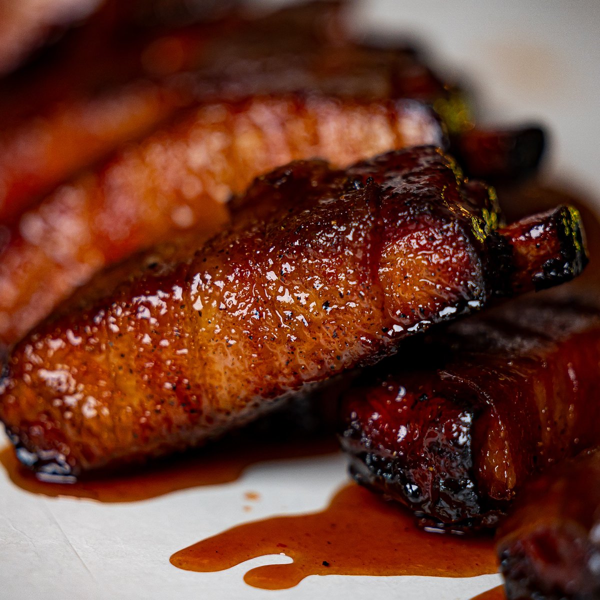 Yoder Smokers (@yodersmokers) on Twitter photo π· by <a href="/fergoliciousbbq/">Fergolicious BBQ</a>: π₯ Bacon-Wrapped Rib Perfection! π₯
"Took these prairiefresh ribs to the next levelβwrapped βem in bacon, hit βem with a combo of richardfergolabbq Buttery Garlic & Sweet rubs, and let the <a href="/yodersmokers/">Yoder Smokers</a> 640 Comp Cart do its thing!π―π₯" π· by <a href="/fergoliciousbbq/">Fergolicious BBQ</a>: π₯ Bacon-Wrapped Rib Perfection! π₯
"Took these prairiefresh ribs to the next levelβwrapped βem in bacon, hit βem with a combo of richardfergolabbq Buttery Garlic & Sweet rubs, and let the <a href="/yodersmokers/">Yoder Smokers</a> 640 Comp Cart do its thing!π―π₯"