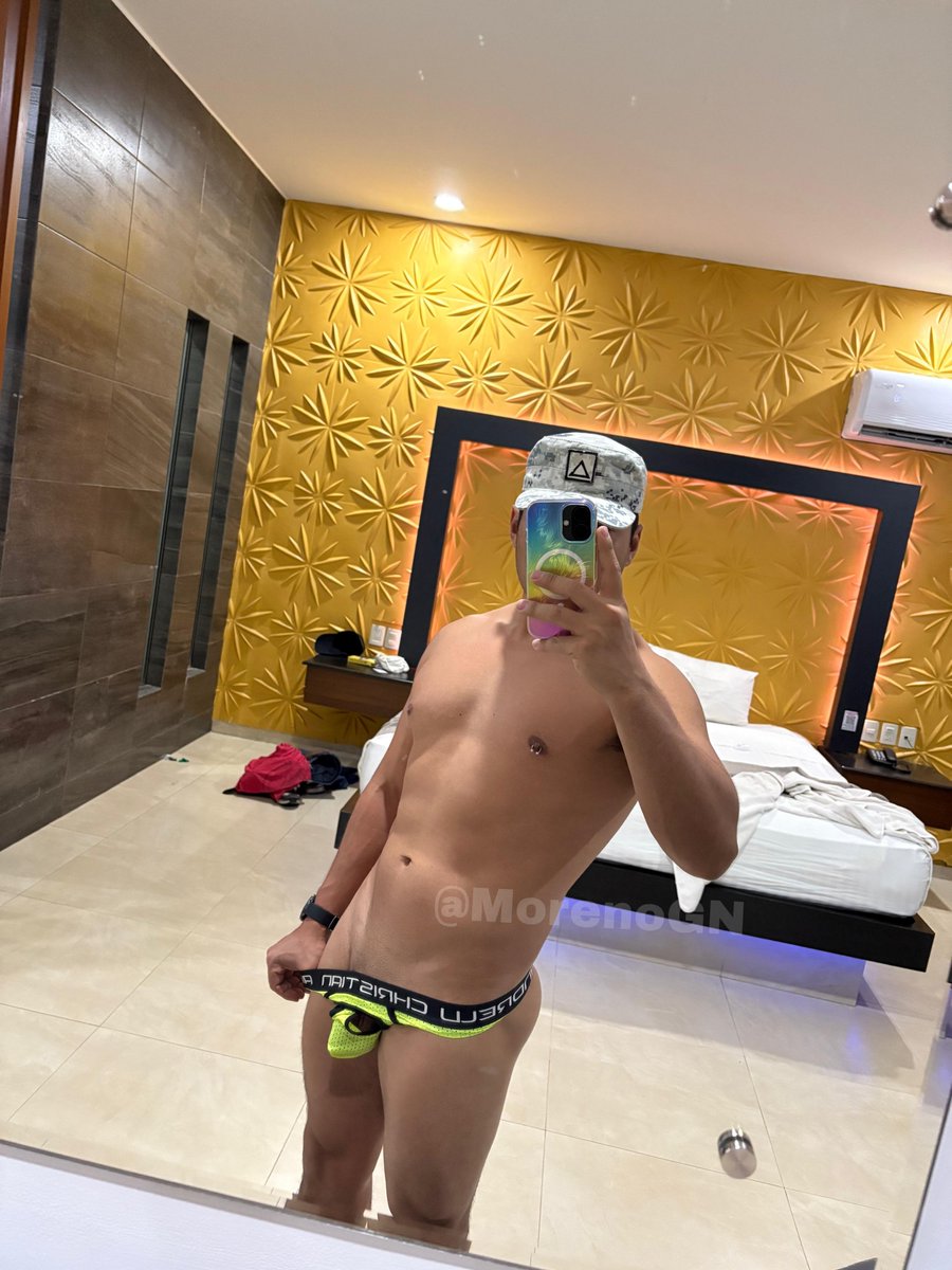 Los DMs sólo los contesto a interesados en encuentro...
Pide info 😏 sólo CDMX!