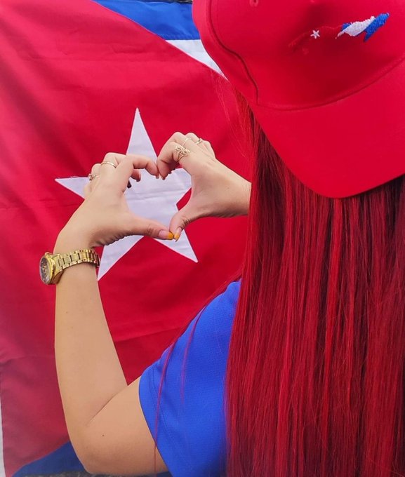 Quien dijo que todo está perdido? Yo vengo a ofrecer mi 🫶🏻📷 🇨🇺 #CubaCoopera #CubaPorLaVida