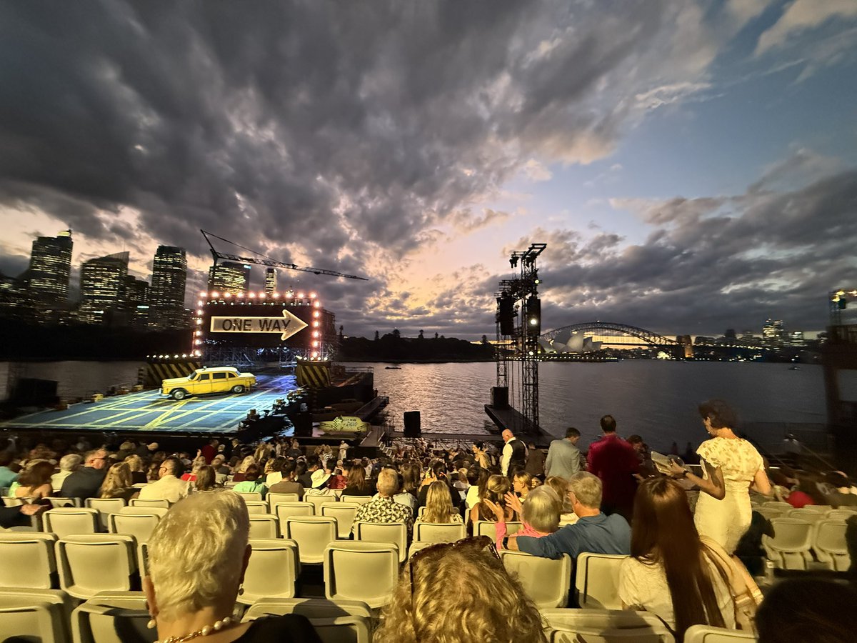 williamBrougham's tweet image. We enjoyed a spectacular opening night at @OperaAustralia ‘Guys and Dolls’ overlooking Sydney Harbour. A superb production and we wish it a most successful season x

#operaaustralia #guysanddolls #sydney