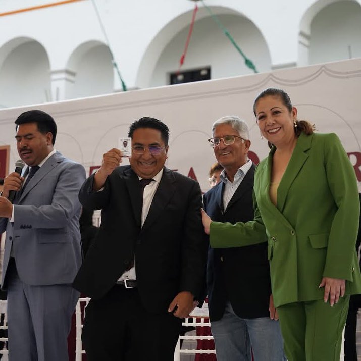 ¡Feliz cumpleaños a una gran mujer y Diputada <a href="/artemisa_laura/">Laura Artemisa Oficial</a> , Presidenta de la JUGOCOPO del Congreso del Estado. 

Que este día esté lleno de alegría y satisfacción por todos los logros. ¡Que sigan los éxitos y las bendiciones en el camino! 🙌🏻🥳

#PepeCinto