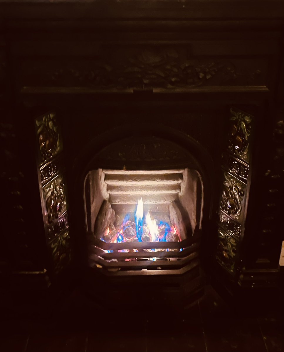 Shelley Deane tweet media