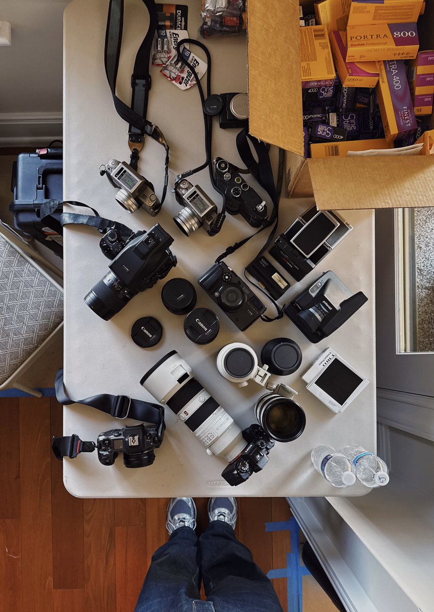 linusnhiscamera's tweet image. on set in north carolina today 🙂‍↕️