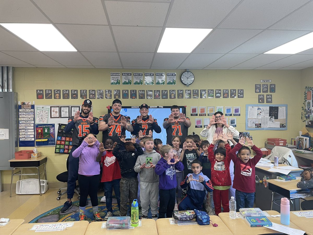 Our guys <a href="/UticaCSD/">UticaCSD</a> community readers day at Albany Elementary #UNCOMMON