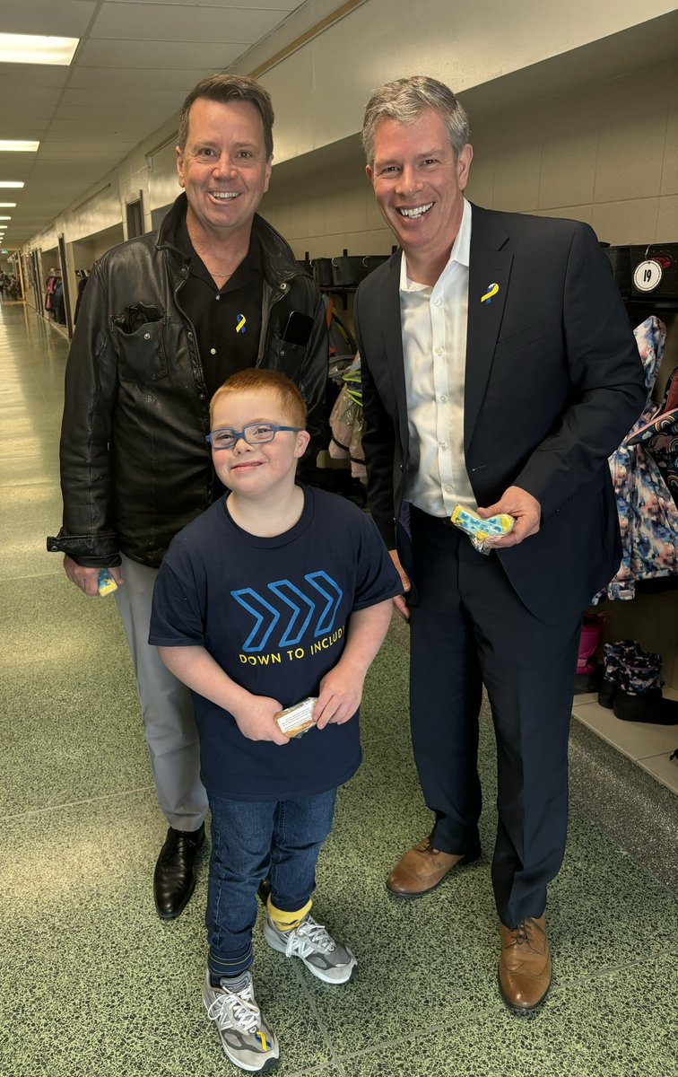 Avon Public School tweet media