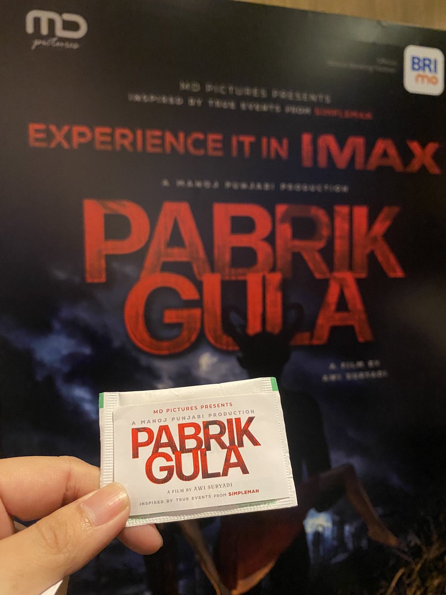 proquestfilm's tweet image. 4 out of 5 #FilmLebaran checked!
Each film shines in its own genre

Jumbo – a delightful animated kids movie
Pabrik Gula – horror, drama &amp;amp; comedy blend perfectly
Komang – a warm, fateful love story
Qodrat 2 – powerful horror-action with strong Islamic values

Good luck to you all