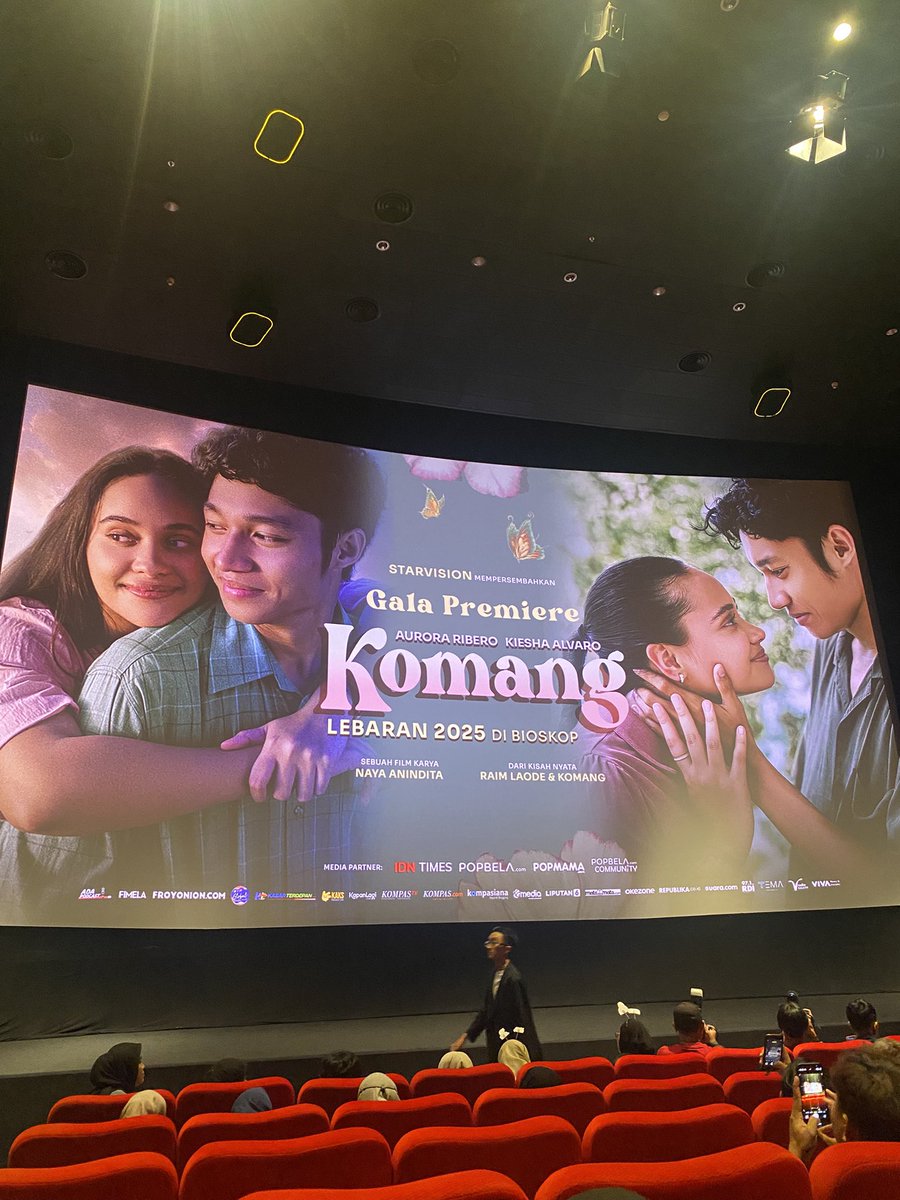 proquestfilm's tweet image. 4 out of 5 #FilmLebaran checked!
Each film shines in its own genre

Jumbo – a delightful animated kids movie
Pabrik Gula – horror, drama &amp;amp; comedy blend perfectly
Komang – a warm, fateful love story
Qodrat 2 – powerful horror-action with strong Islamic values

Good luck to you all