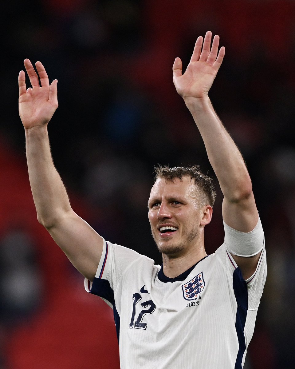 Big Dan Burn. England international. 🖤🤍🏴󠁧󠁢󠁥󠁮󠁧󠁿