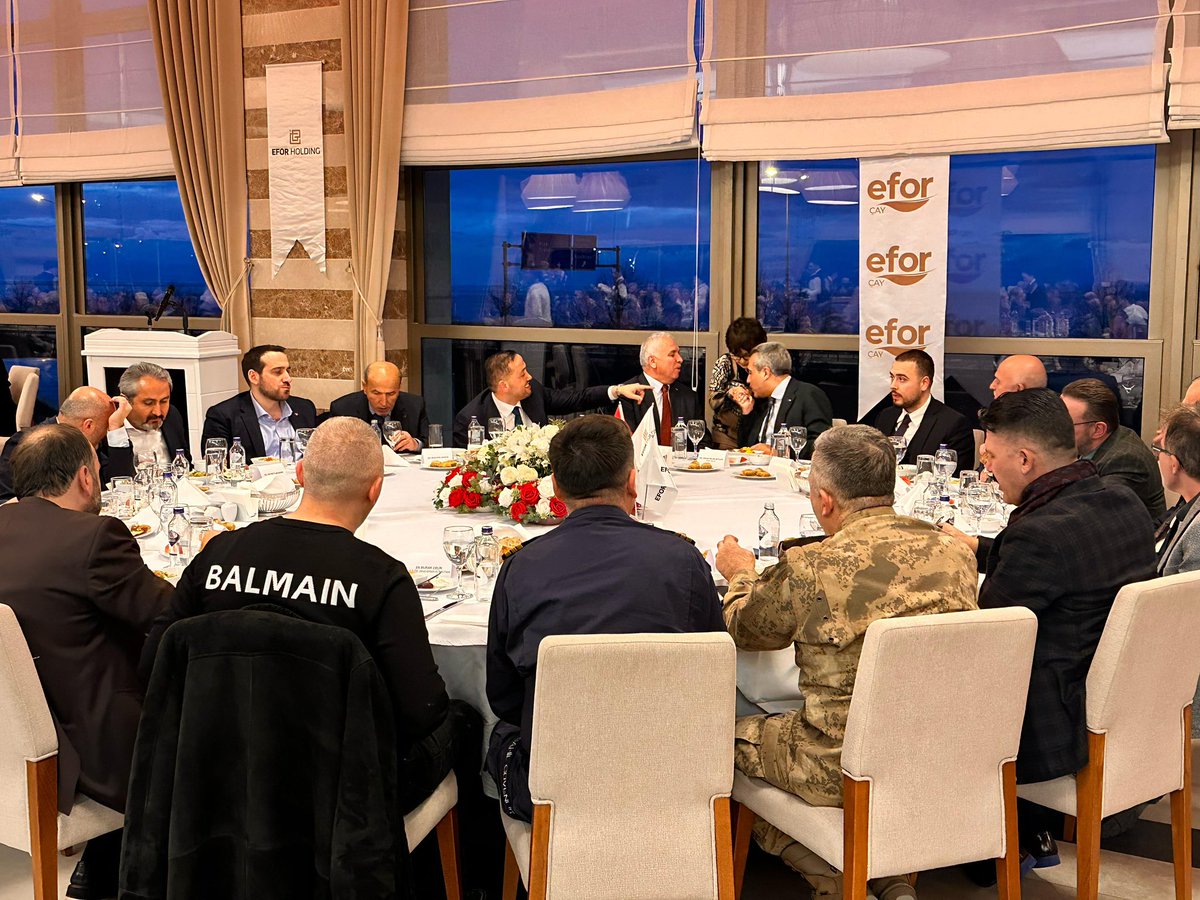 Geleneksel iftar Programımız için Rize’deydik. Rize Valimiz Sn ihsan Selim Baydaş ve Trabzon Valimiz Sn Aziz Yıldırım beyleri ziyaret ettik. İftarda misafir ettik. Dostlarımızla biraya geldik.