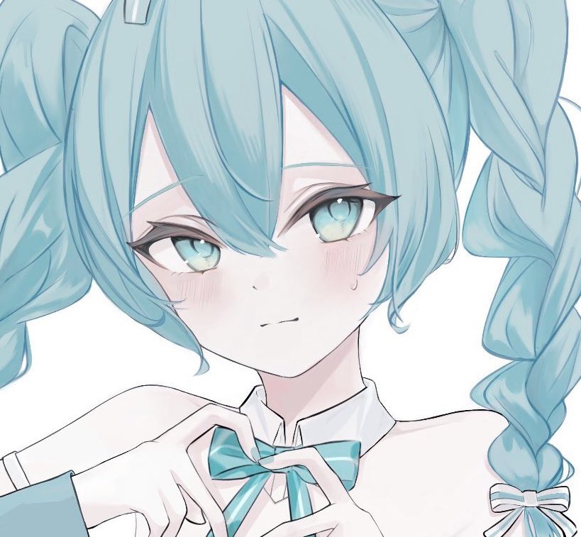 __AyuZ1's tweet image. #我ながら天才なお顔4選
ﾐｸ(ง ˙˘˙ )วﾐｸ
