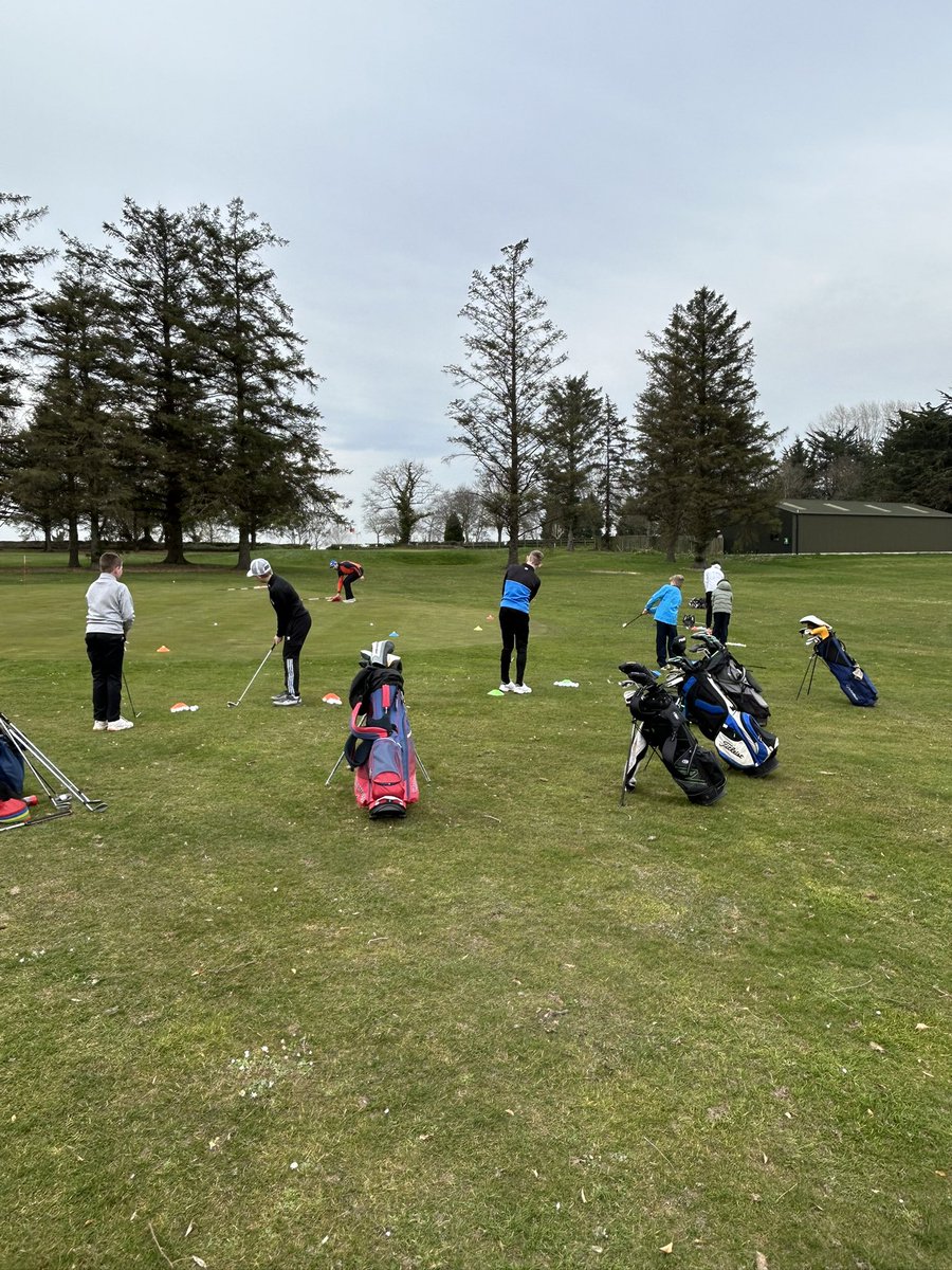 Banbridge Golf Range tweet media