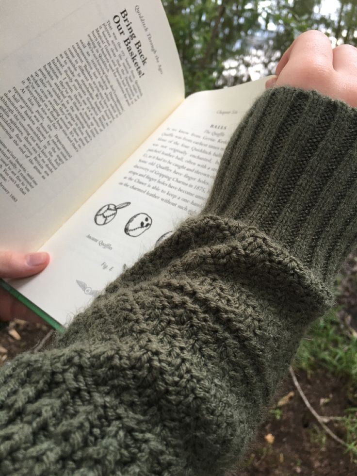 WoodenGoals's tweet image. 𝙸𝚗𝚜𝚙𝚒𝚛𝚎𝚍 𝚋𝚢 𝚝𝚑𝚎 𝚏𝚎𝚊𝚛 𝚘𝚏 𝚋𝚎𝚒𝚗𝚐 𝚊𝚟𝚎𝚛𝚊𝚐𝚎.

𝖮𝗅𝗂𝗏𝖾𝗋 𝖶𝗈𝗈𝖽

𝖨𝗇𝖽𝖾𝗉𝖾𝗇𝖽𝖺𝗇𝗍 𝗉𝗈𝗋𝗍𝗋𝖺𝗒𝖺𝗅
𝖳𝗋𝗂𝗈 𝖾𝗋𝖺 &amp;amp; 𝖯𝗈𝗌𝗍 𝗐𝖺𝗋
𝖥𝖺𝗍𝗁𝖾𝗋
𝖰𝗎𝗂𝖽𝖽𝗂𝗍𝖼𝗁 𝖼𝗈𝖺𝖼𝗁