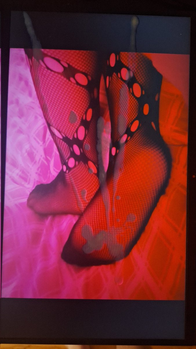 tribhentai's tweet photo. Tula feet https://t.co/Vl44pCvXTn
