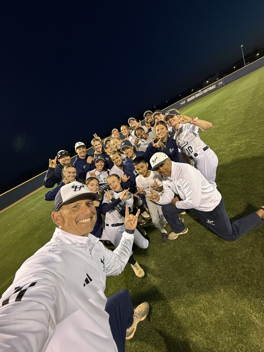 BIG <a href="/Gm4Sports/">Greater Metro 4 Conference</a> W!!! 6-0 win over conference rival Mooresville! Strong night in the ⭕️ by <a href="/kristynembler/">Kristyn Embler 2025</a> as she threw a shutout w/8k’s, only giving up 3 hits.  <a href="/KMorgan2026/">Kennedy Morgan</a> was 🔥 at the plate, 3 hits w/ a big 3run Double!! Another Big Team Win!  🤘🏽#ChampionShipMindset