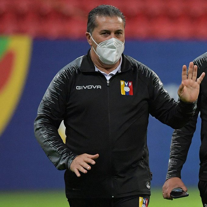 jpeseteiroDT's tweet image. Por mucho menos liquidaron a este