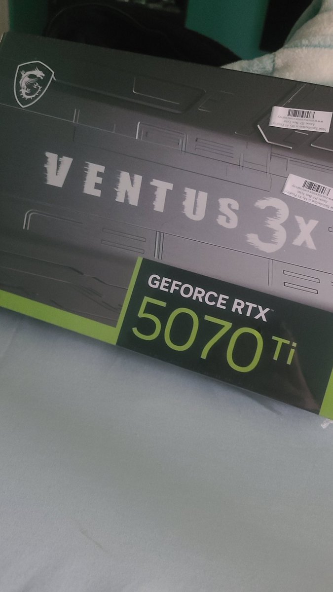 ThcIsBack's tweet image. Spoiled myself today 😶‍🌫️