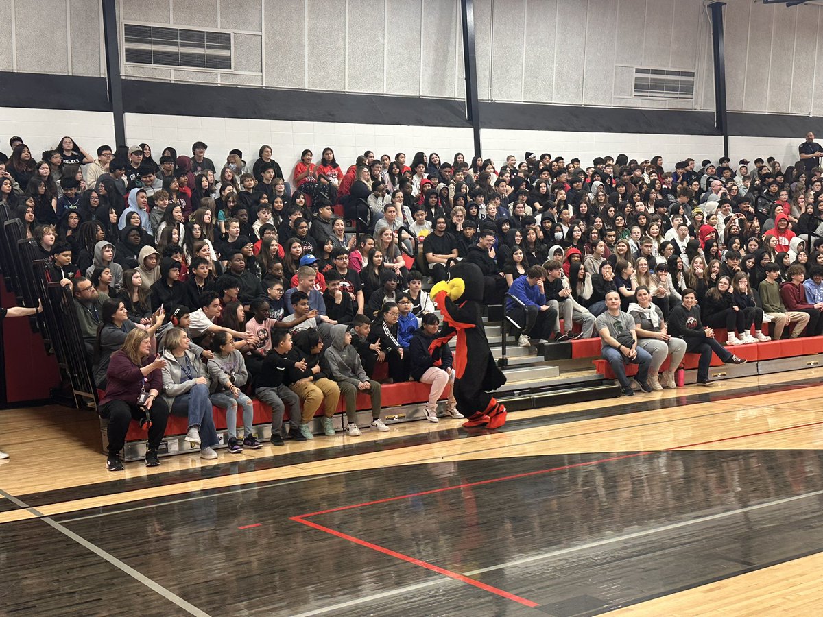 Holmes Junior High tweet media