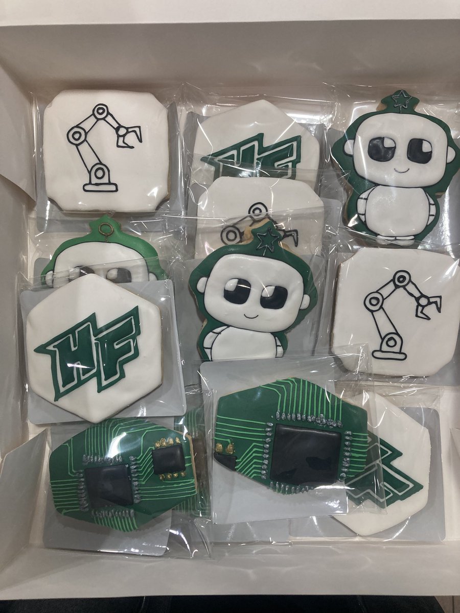 HFCHSRobotics's tweet photo. Thank you  AlyKat’s for the cookies. https://t.co/jdPHBAHGST