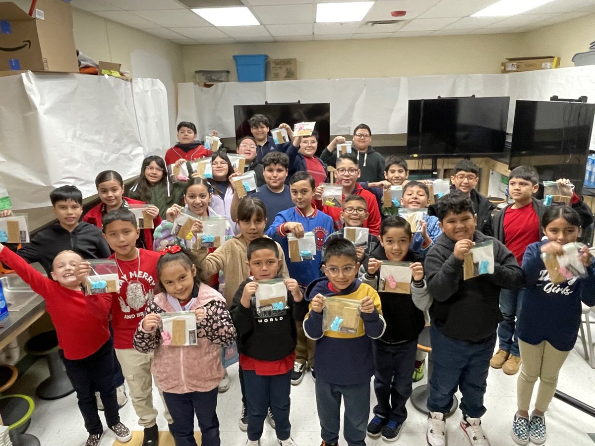 Angie Armendariz (@angiearmendari3) on Twitter photo Day 3 What happens when you have a bye week in Esports? Practice and Sโmores craft time some bunny likes you. ๐ฐโฆ<a href="/YsletaISD/">Ysleta ISD</a>โฉ โฆ<a href="/BuenrostroErick/">Erick Buenrostro</a>โฉ โฆ<a href="/JMadrid_YISD/">Jennifer Madrid</a>โฉ โฆ<a href="/DarleneMartEP/">MD</a>โฉ โฆ<a href="/ycast1llo/">Yvonne Castillo</a>โฉ Day 3 What happens when you have a bye week in Esports? Practice and Sโmores craft time some bunny likes you. ๐ฐโฆ<a href="/YsletaISD/">Ysleta ISD</a>โฉ โฆ<a href="/BuenrostroErick/">Erick Buenrostro</a>โฉ โฆ<a href="/JMadrid_YISD/">Jennifer Madrid</a>โฉ โฆ<a href="/DarleneMartEP/">MD</a>โฉ โฆ<a href="/ycast1llo/">Yvonne Castillo</a>โฉ