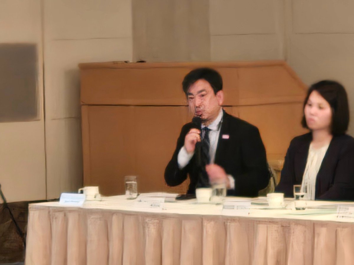 慶應大学バイオインフォマティクス准教授の宮冬樹先生を講師に第25回ゲノム医療推進研究会を開催。ロングリードの効用、ゲノム医療のゲームチェンジャーとなる可能性等を議論。当研究会員のメーカー、Oxford NanoporeとPacBioからの参加者も発言。また、「骨太の方針」向け提言を4月7日締切でお願い。