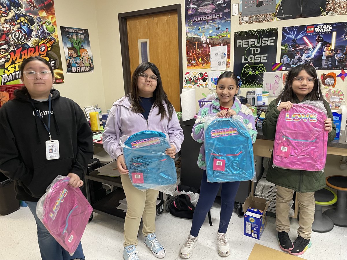 Angie Armendariz (@angiearmendari3) on Twitter photo Recognizing these Esports wonderful, competitive ladies for Womenโs sports and History month. Thank Greg Martinez for backpack donations! โฆ<a href="/YsletaISD/">Ysleta ISD</a>โฉ โฆ<a href="/BuenrostroErick/">Erick Buenrostro</a>โฉ โฆ<a href="/DarleneMartEP/">MD</a>โฉ โฆ<a href="/ycast1llo/">Yvonne Castillo</a>โฉ โฆ<a href="/JMadrid_YISD/">Jennifer Madrid</a>โฉ Recognizing these Esports wonderful, competitive ladies for Womenโs sports and History month. Thank Greg Martinez for backpack donations! โฆ<a href="/YsletaISD/">Ysleta ISD</a>โฉ โฆ<a href="/BuenrostroErick/">Erick Buenrostro</a>โฉ โฆ<a href="/DarleneMartEP/">MD</a>โฉ โฆ<a href="/ycast1llo/">Yvonne Castillo</a>โฉ โฆ<a href="/JMadrid_YISD/">Jennifer Madrid</a>โฉ
