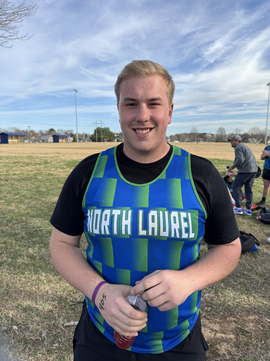 ZacharyPhilpot's tweet photo. First Track &amp; Field Invitational in the books throwing shot put! Looking forward to improving over the season. Go JAGS! https://t.co/y5JCzIih0V