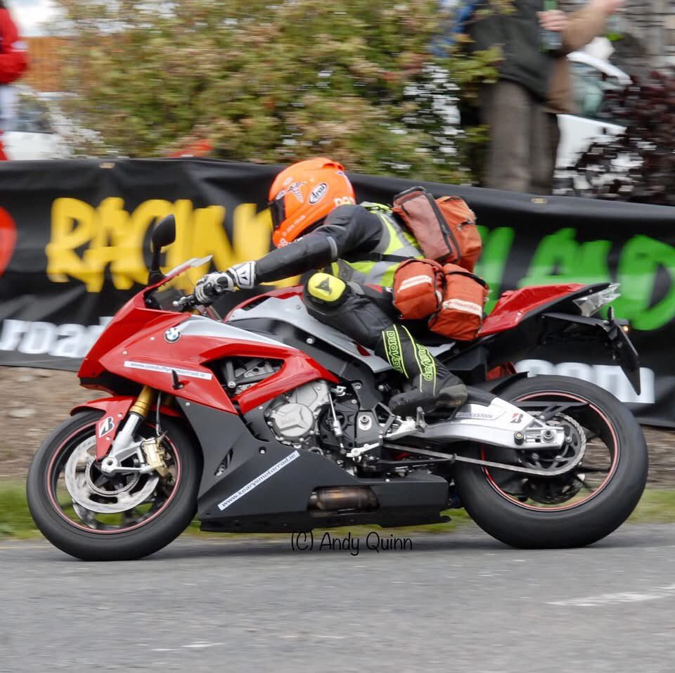 Doc John would have turned 45 today.

Not just a tremendous doctor but, instrumental in the introduction of the HEMS service in Northern Ireland so his efforts still pay dividends even today.

Happy birthday friend.

#delta7 #deathisawanker