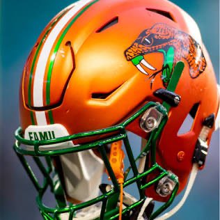 TreGuerra3's tweet image. Florida A&M Offered 🙏@FAMU_FB 🐉
@HenryBurris @BradyDavis10 @CoachJacobsonTJ @CoachTLouis