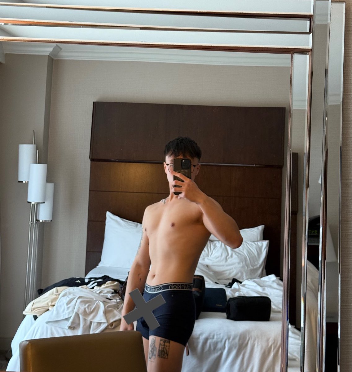 been so busy with work, gym, and moving i forgot to post progress pics :p