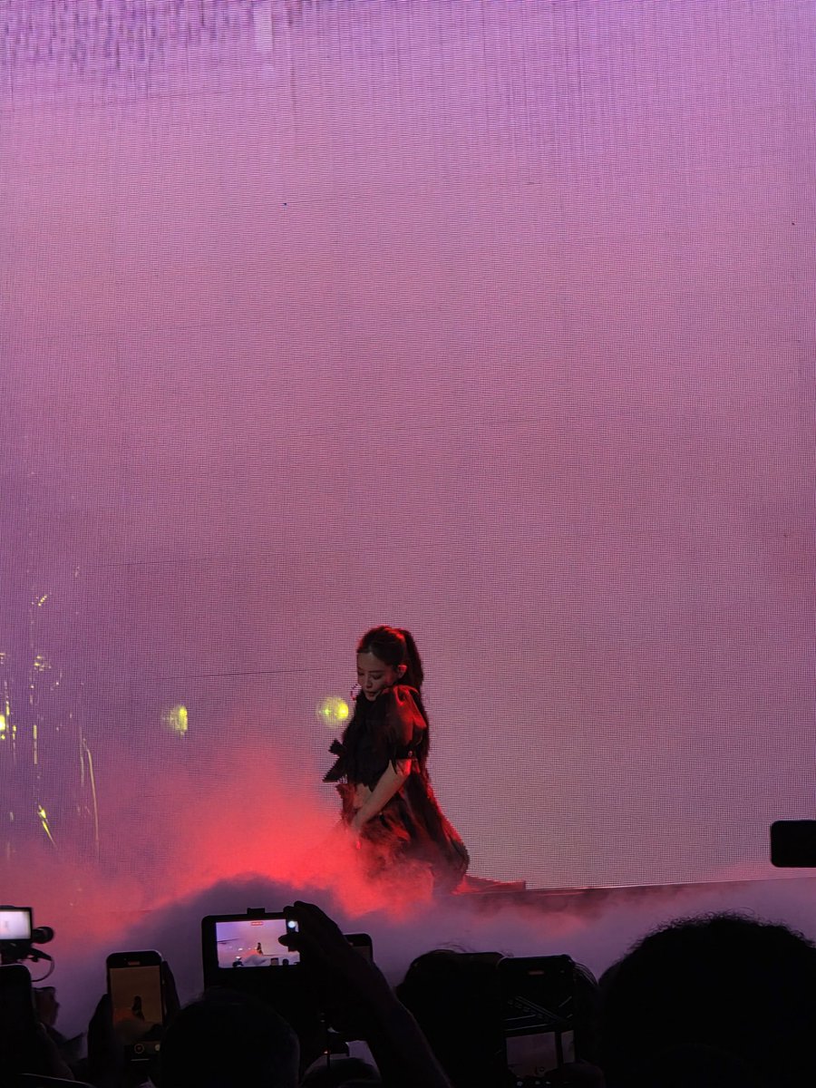 IMBigBangIsVip's tweet image. JENNIE, Ruby experience in Paris ❤️

#JENNIE #RubyExperienceParis