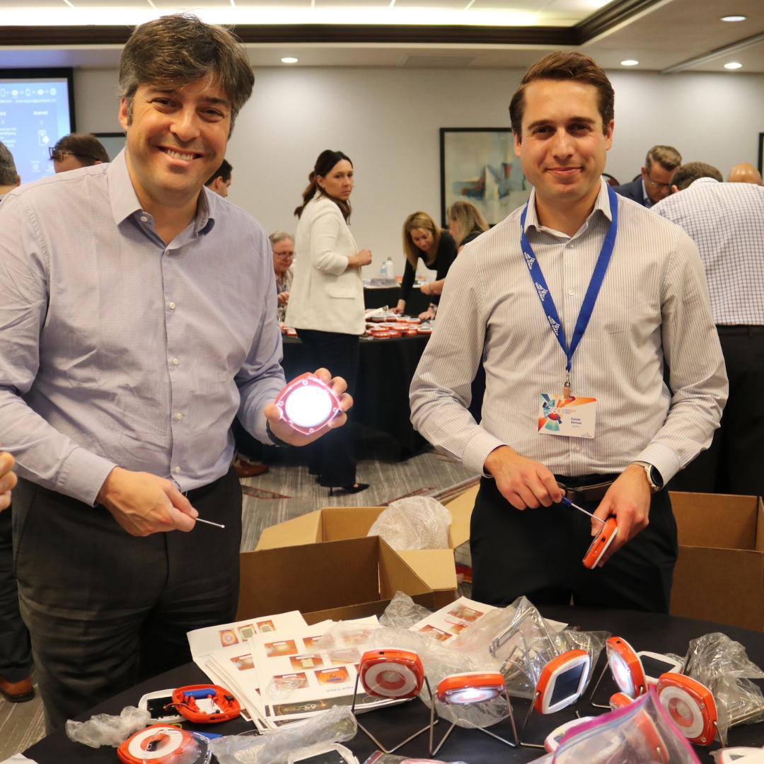 Thank you, @SaintGobain, for lighting the way! With 60 volunteers, they assembled 900 hygiene, food &amp; solar kits for Mojave Mental Health Foundation, <a href="/ForRecovery/">Foundation For Recovery</a>, <a href="/evfslasvegs/">East Valley Family Services</a>, &amp; @cathcharitiesnv supporting those in need. Find a project for your team: uwsn.org/volunteer!