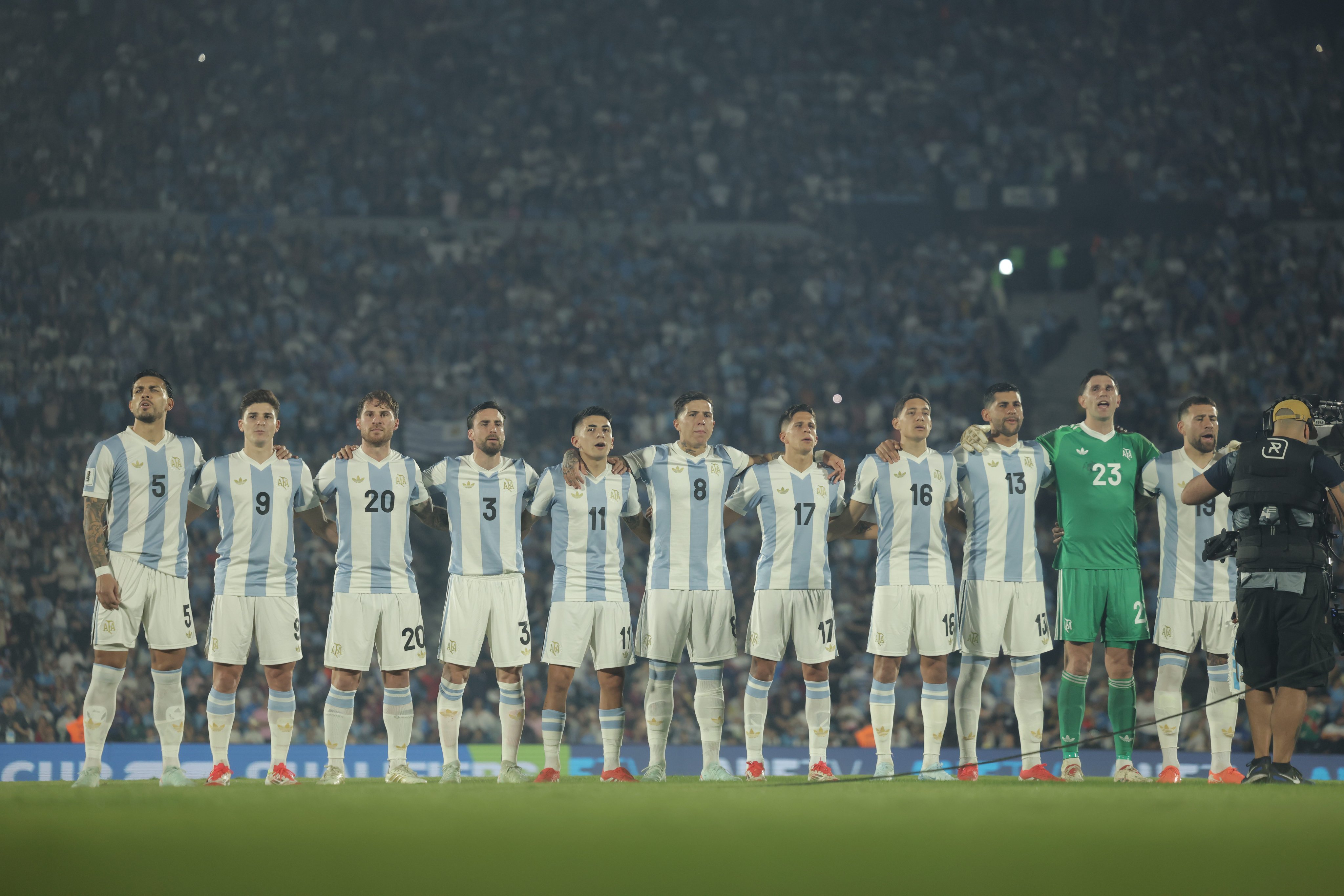 Argentina quiere darle otro golpe a Brasil: hora, TV y formaciones | Canal Showsport