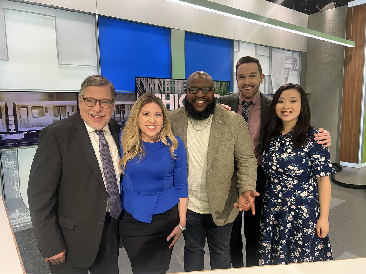 AmandaVinicky's tweet image. A special - and final - time hosting @wttw’s weekly recap, before a new career adventure. It’s been an honor, truly. Tune in at 7 pm, with guests @rap30, @BpopeTV, @ndblumberg and @byaliceyin , produced by Paul Caine with @CrystinImmel and @jaysmithwttw in charge. ❤️