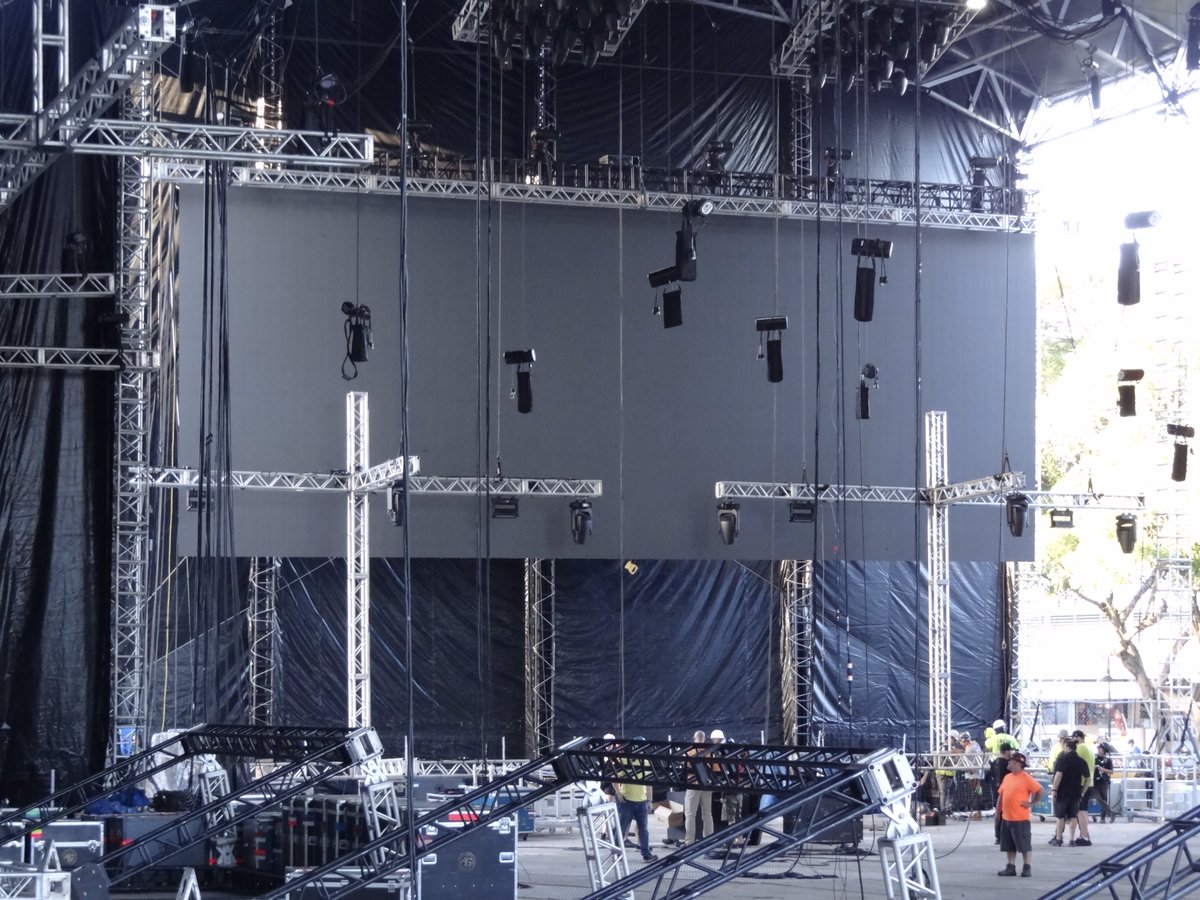 evrything_ultra's tweet image. #ULTRA2025 #ULTRAMIAMI #TGIF