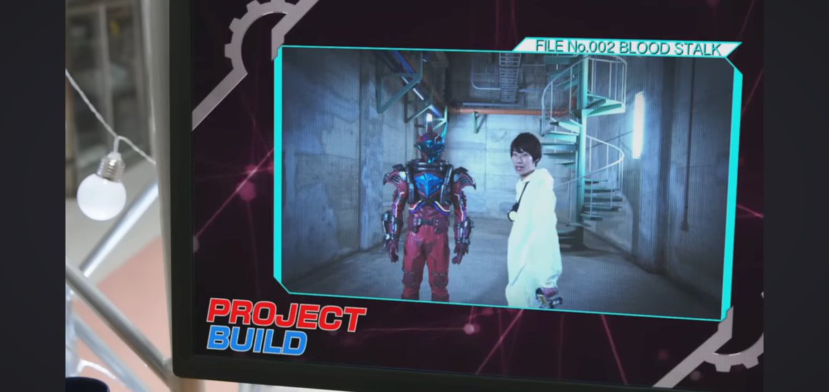 RyYuzury143's tweet image. ＃仮面ライダービルド
　#ProjectBUILD
トランスチームガンで、ファウスト幹部の一体、ブラッドスタークに変身、こと«蒸血»。そのシステムはライダーのライバルとして生まれた葛城巧の発明品だった。しかし、何でわざわざそんな巧妙な技術を使ってまで敵対的な存在をプログラムしたんだろう？