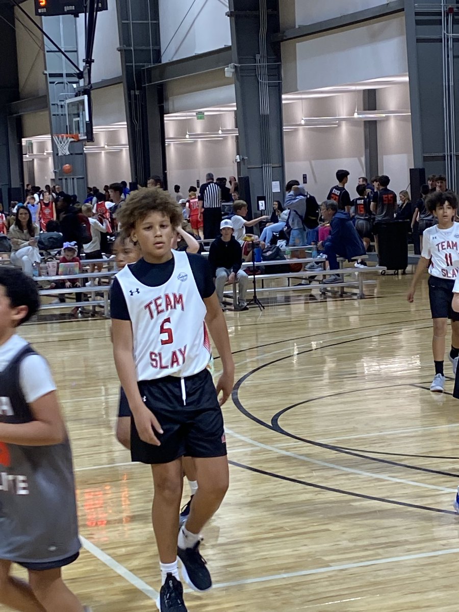 2031 Isiah Merrit <a href="/SlayBasketball/">Team Slay</a> big time finisher. Finished with 16 points, lead team in steals, and rebounds also.