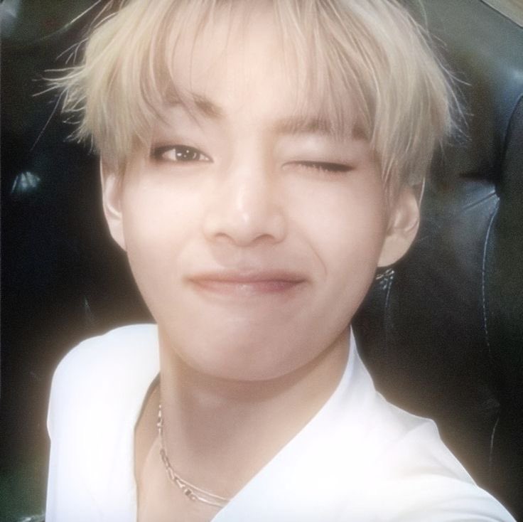 118THVGIS's tweet photo. heyyo im livia/liv

— 25, she/her, black 
— not new to #stantwit #kpoptwit
— mainly stan ateez txt bts skz
— can sometimes post 🔞

[read my carrd !!] https://t.co/K38uG1oLu4

♡/⟳ to my moots/spread https://t.co/RpBFtywoLT