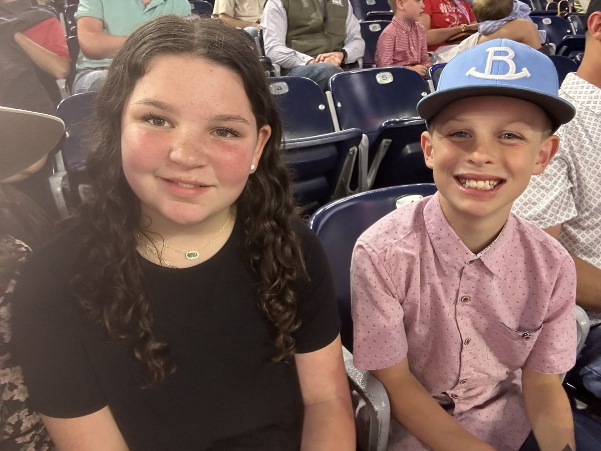 Kristin Felcman tweet media